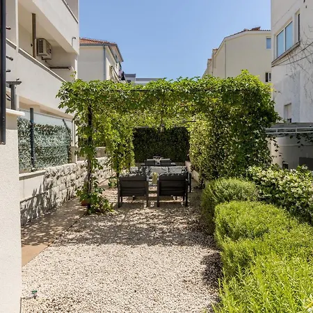 Milla Apartmán Split