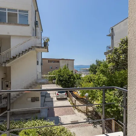 Apartament Milla *